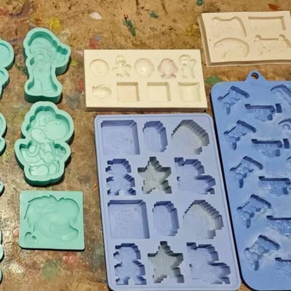 Nintendo molds - Picture 2 of 2